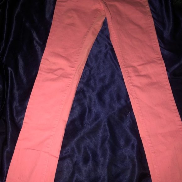 Pink Jeans - Picture 2 of 3